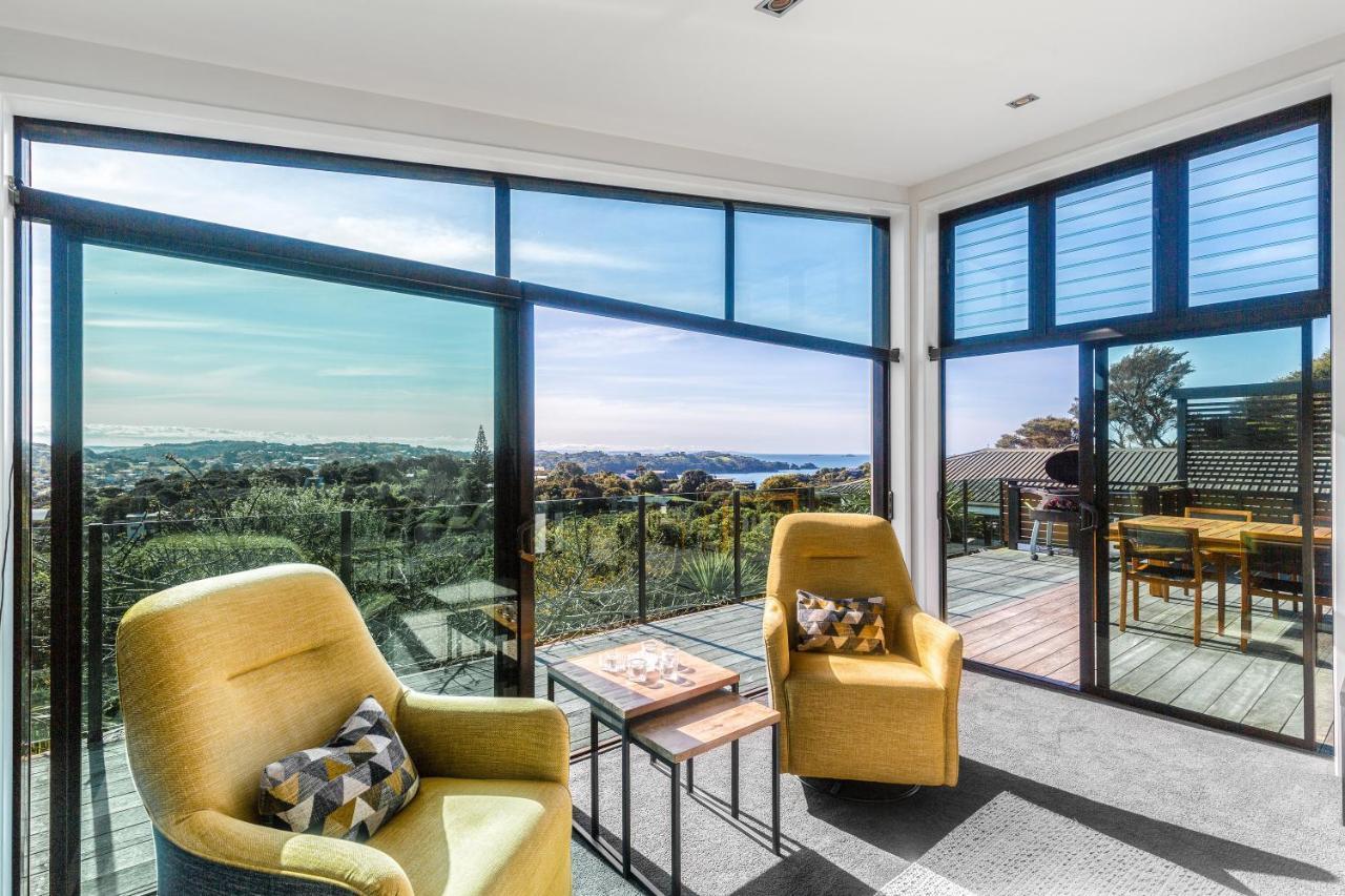 Вілла Taonga With Sea Views By Waiheke Unlimited Oneroa Екстер'єр фото
