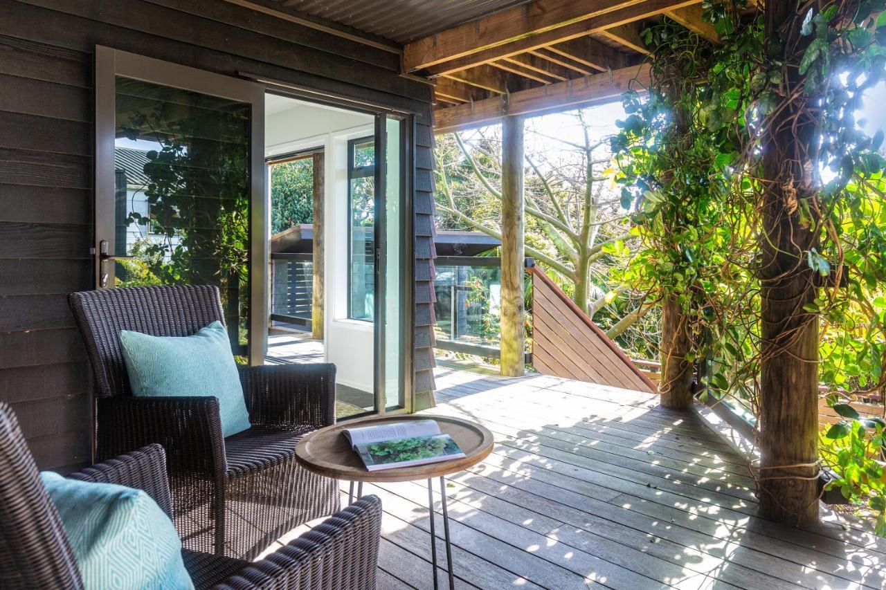 Вілла Taonga With Sea Views By Waiheke Unlimited Oneroa Екстер'єр фото